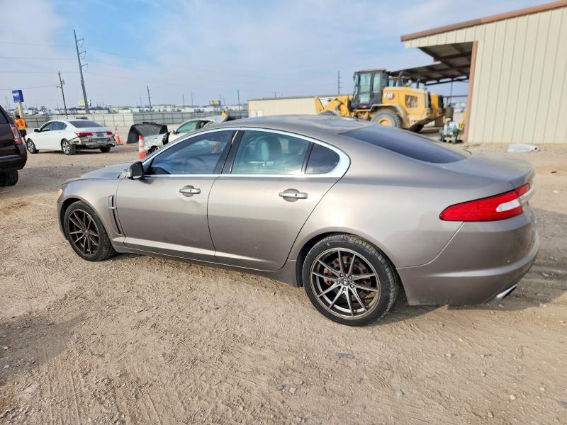 Photo 2 from auction – 2009 JAGUAR XF PREMIUM with VIN SAJWA06B49HR09682
