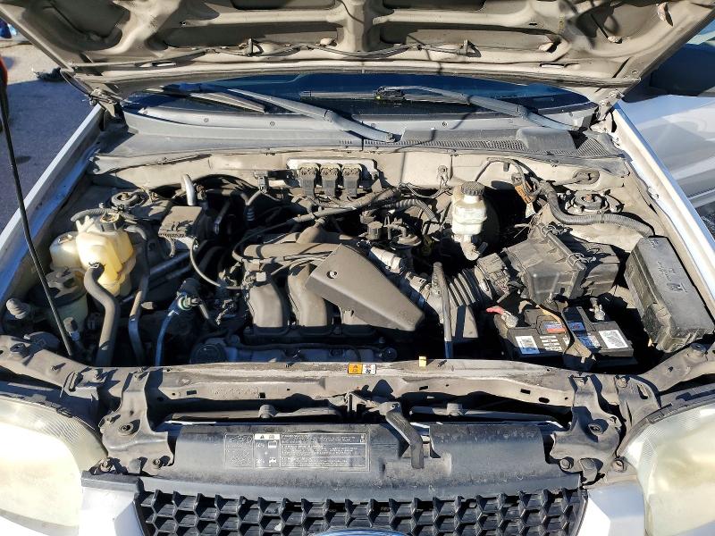 Photo 11 from auction – 2006 FORD ESCAPE LIM with VIN 1FMCU04116KA32890