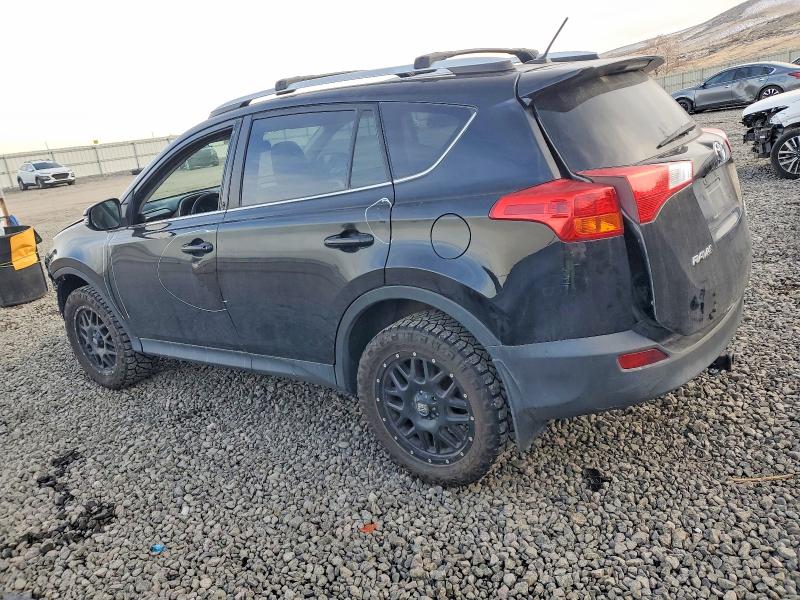 Foto 2 de la subasta – 2015 TOYOTA RAV4 LIMIT con VIN 2T3DFREV2FW319705