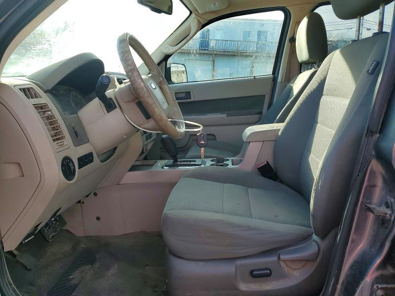 Photo 7 from auction – 2009 FORD ESCAPE XLT with VIN 1FMCU93749KD05173