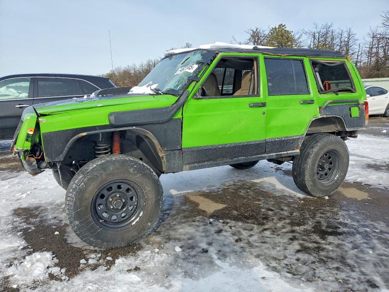 JEEP CHEROKEE 1999 with VIN 1J4FF68S0XL575185 - Photo from auction
