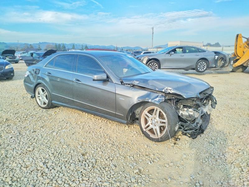 Photo 4 from auction – 2012 MERCEDES-BENZ E with VIN WDDHF5KB9CA640306
