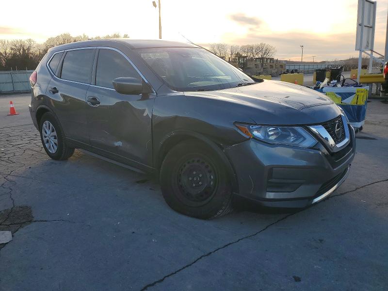 Photo 4 from auction – 2019 NISSAN ROGUE S with VIN 5N1AT2MT9KC788964