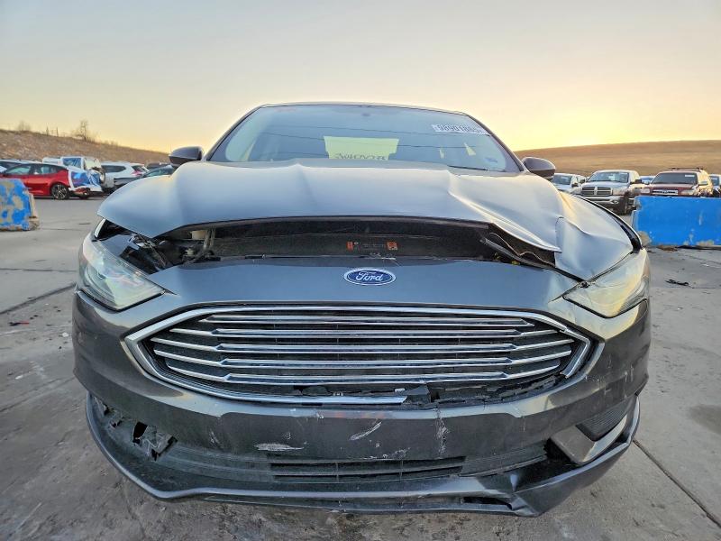 Photo 5 from auction – 2018 FORD FUSION S with VIN 3FA6P0HD2JR285563