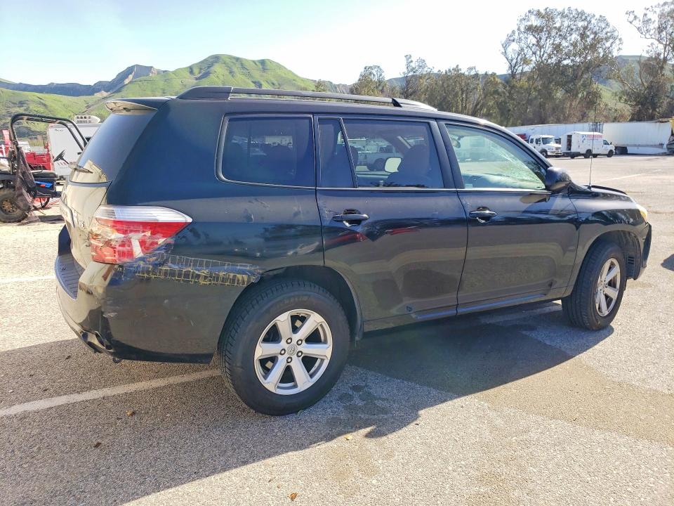 Photo 3 from auction – 2008 TOYOTA HIGHLANDER with VIN JTEDS41A082029729