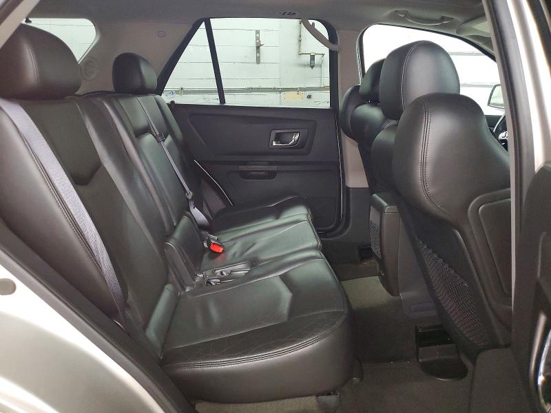 Photo 11 from auction – 2006 CADILLAC SRX with VIN 1GYEE637X60141034