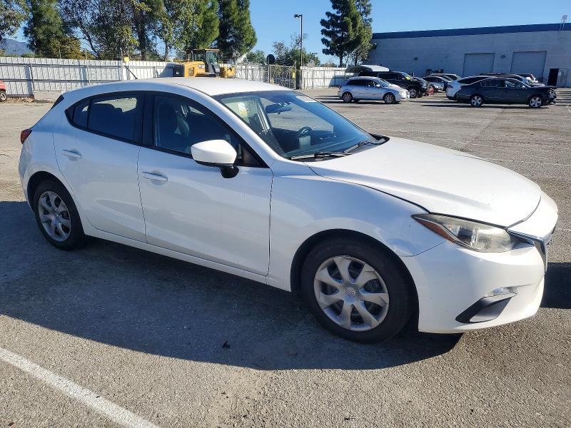 Photo 4 from auction – 2016 MAZDA 3 SPORT with VIN JM1BM1J73G1335451