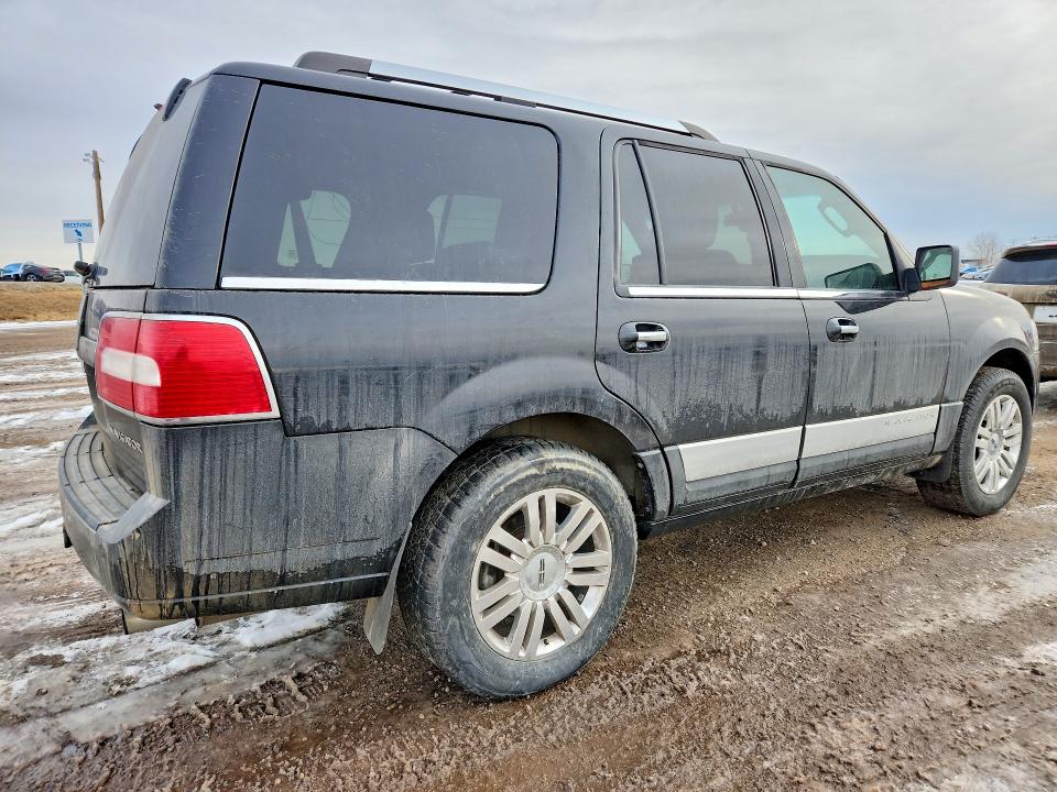 Foto 3 de la subasta – 2011 LINCOLN NAVIGATOR con VIN 5LMJJ2J56BEJ05972