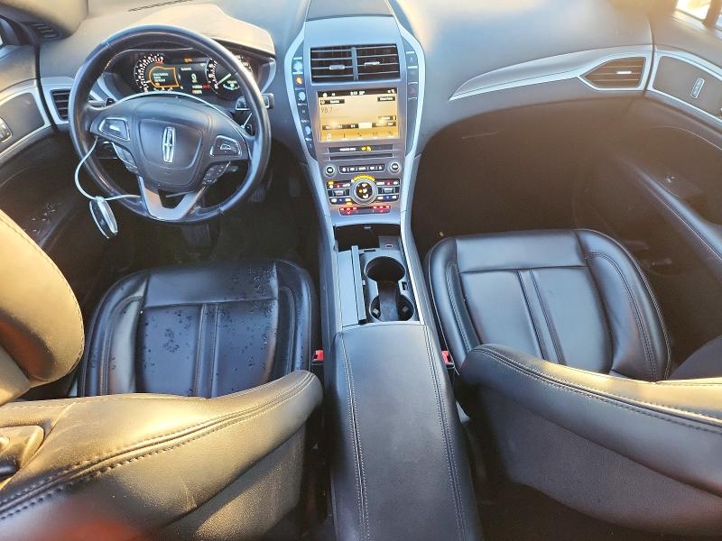 Photo 8 from auction – 2017 LINCOLN MKZ PREMIE with VIN 3LN6L5A90HR650613