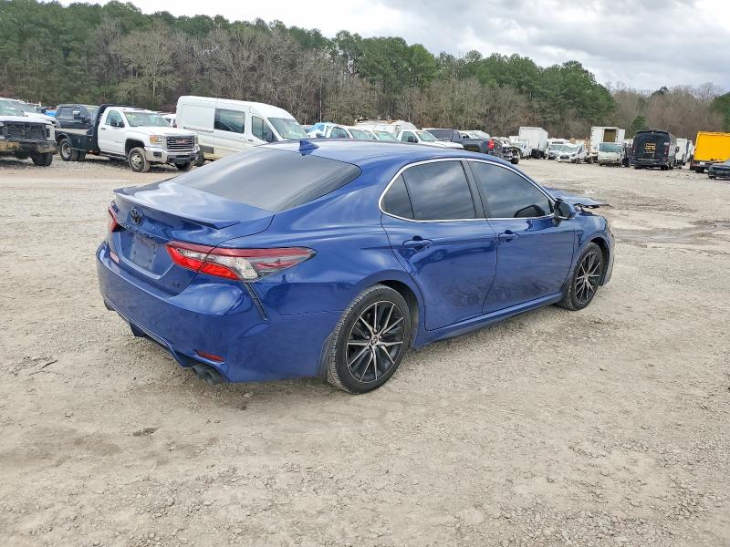 Photo 3 from auction – 2023 TOYOTA CAMRY SE N with VIN 4T1G11AK2PU171364
