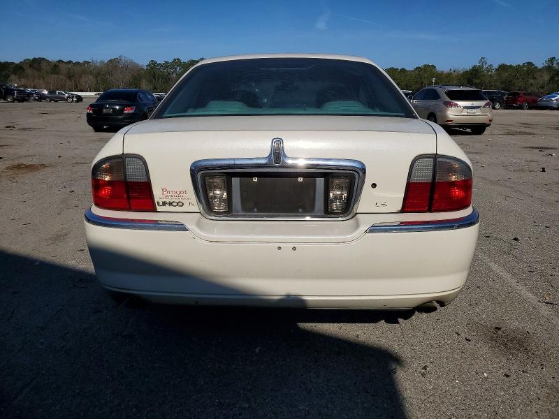 Photo 6 from auction – 2004 LINCOLN LS with VIN 1LNHM86S14Y678922