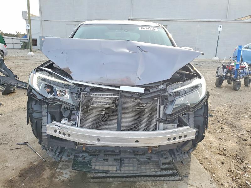 صورة رقم 5 من المزاد - 2017 HONDA PILOT EX مع VIN 5FNYF6H30HB093487