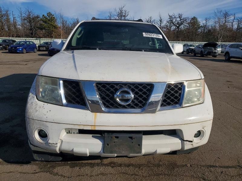 Photo 5 from auction – 2005 NISSAN PATHFINDER with VIN 5N1AR18W95C718687