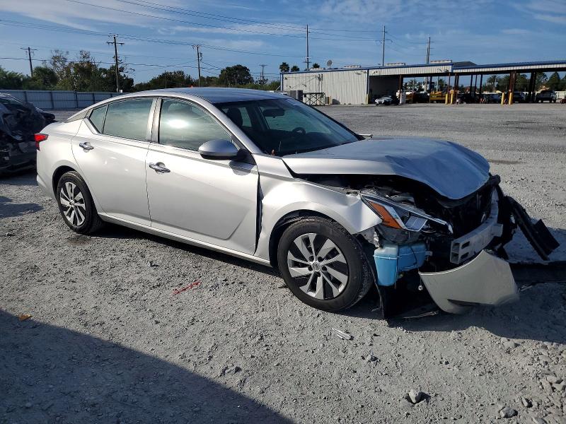 Photo 4 from auction – 2020 NISS ALTIMA with VIN 1N4BL4BV8LC255892