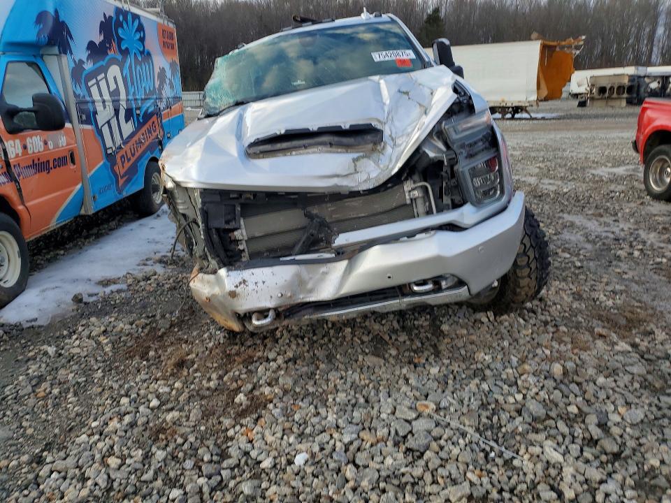 Photo 5 from auction – 2020 CHEVROLET SILVERADO with VIN 1GC4YVEY5LF178767