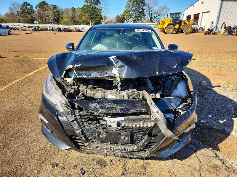 Photo 5 from auction – 2021 NISSAN ALTIMA with VIN 1N4BL4CV4MN421376
