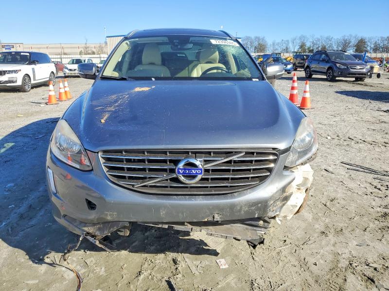 Photo 5 from auction – 2016 VOLVO XC60 T5 PR with VIN YV440MDK3G2808732