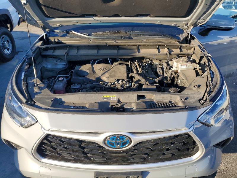 Photo 12 from auction – 2022 TOYOTA HIGHLANDER with VIN 5TDAARAH0NS514008