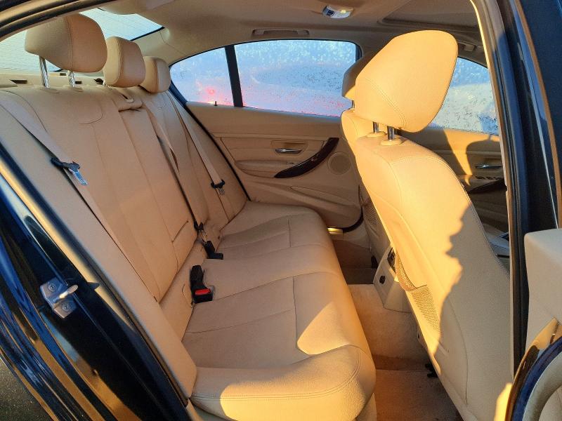 Photo 10 from auction – 2014 BMW 328 with VIN WBA3A5C57EP600055