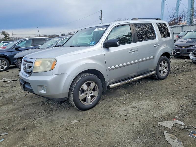 HONDA PILOT 2010 with VIN 5FNYF4H53AB024708 - Photo from auction