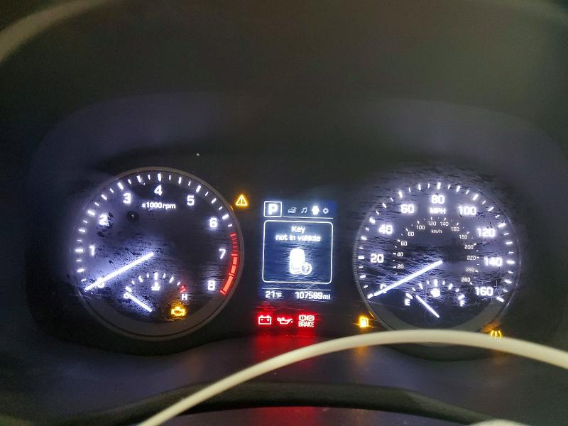 Photo 9 from auction – 2017 HYUNDAI TUCSON LIM with VIN KM8J33A21HU560803