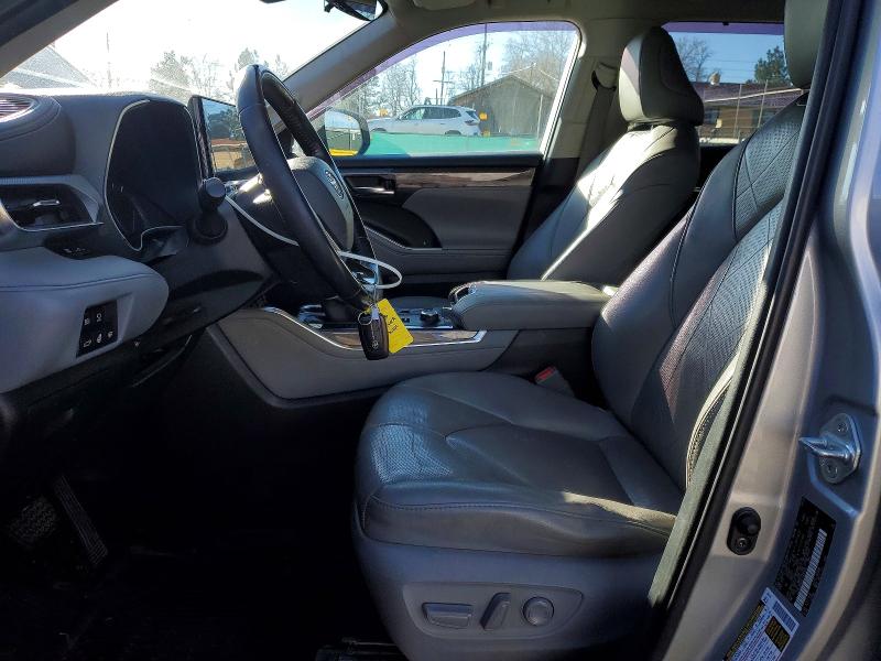 Photo 7 from auction – 2020 TOYOTA HIGHLANDER with VIN 5TDFZRBH0LS004106