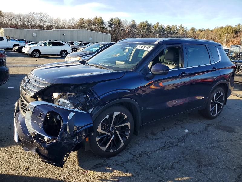 MITSUBISHI OUTLANDER 2022 with VIN JA4J4VA88NZ087928 - Photo from auction