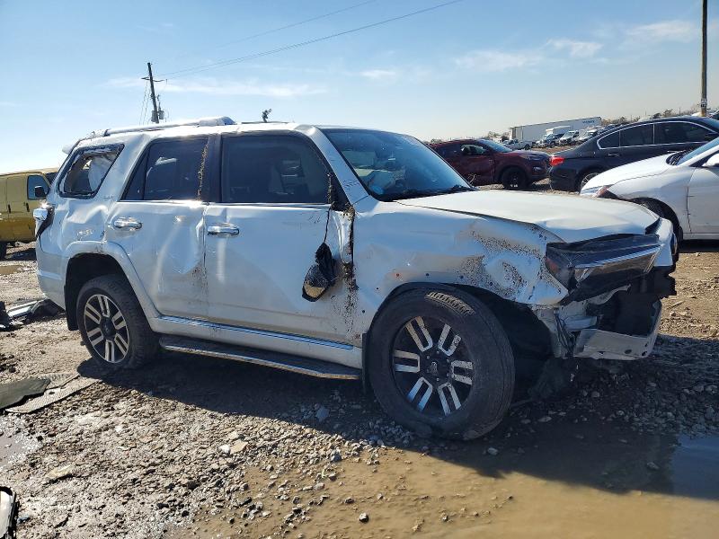 Photo 4 from auction – 2018 TOYOTA 4RUNNER SR with VIN JTEZU5JR2J5191121