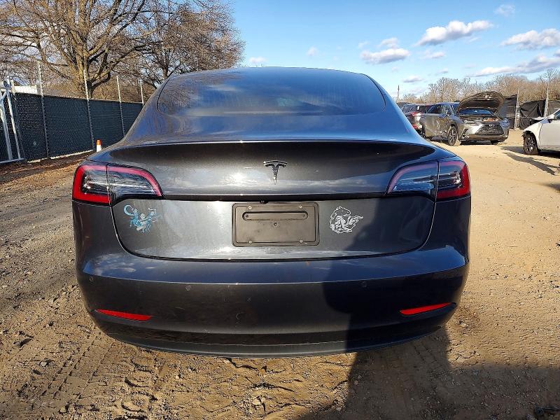 Photo 6 from auction – 2019 TESLA MODEL 3 with VIN 5YJ3E1EA5KF424669