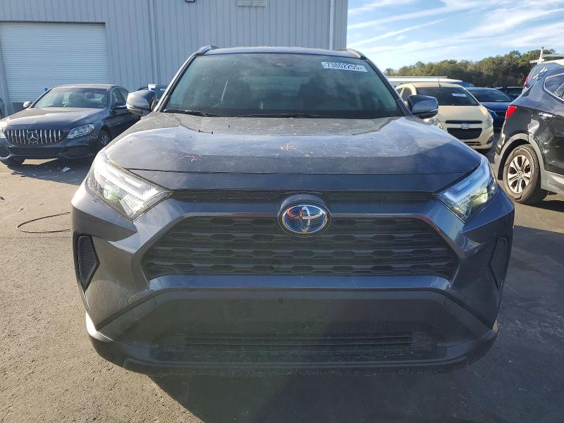 Photo 5 from auction – 2024 TOYOTA RAV4 with VIN JTMRWRFV4RJ062165