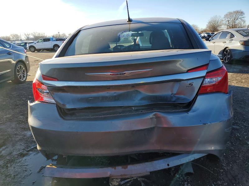 Photo 6 from auction – 2012 CHRYSLER 200 TOURIN with VIN 1C3CCBBG6CN299208