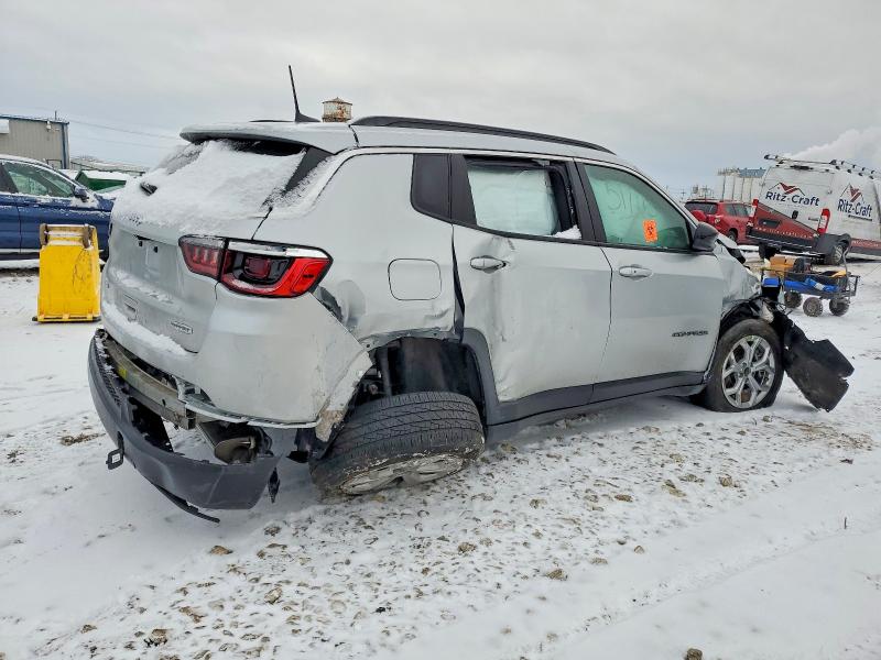 Photo 3 from auction – 2025 JEEP COMPASS with VIN 3C4NJDBNXST587879
