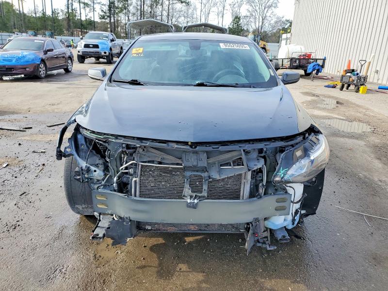 Photo 5 from auction – 2021 CHEVROLET MALIBU LT with VIN 1G1ZD5ST4MF054915