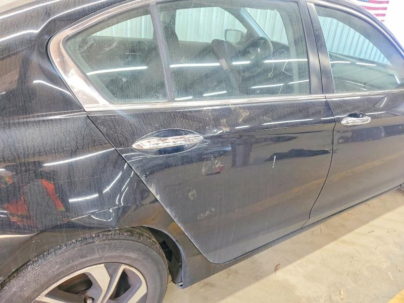 Photo 10 from auction – 2016 HONDA ACCORD with VIN 1HGCR2F30GA051598