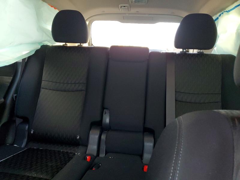 Photo 10 from auction – 2017 NISSAN ROGUE S with VIN KNMAT2MV9HP516809