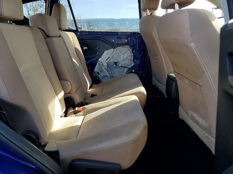 Photo 11 from auction – 2015 TOYOTA RAV4 XLE with VIN 2T3RFREV7FW246966