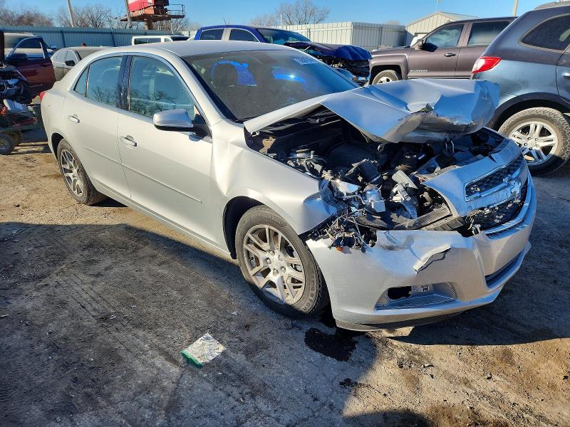 Photo 4 from auction – 2013 CHEVROLET MALIBU 1LT with VIN 1G11D5SR2DF176383