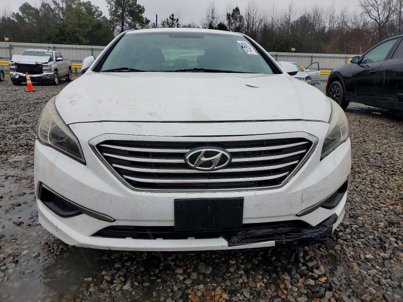 Photo 5 from auction – 2016 HYUNDAI SONATA SE with VIN 5NPE24AF7GH273198
