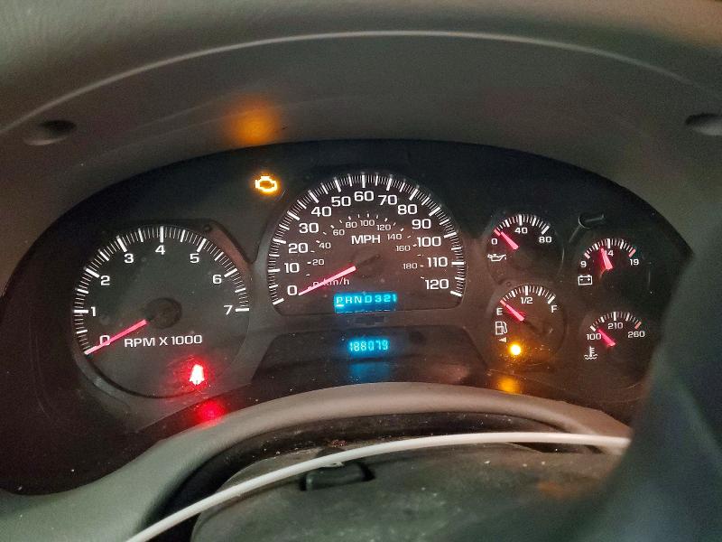 Photo 9 from auction – 2005 CHEVROLET TRAILBLAZER with VIN 1GNDT13S352224636
