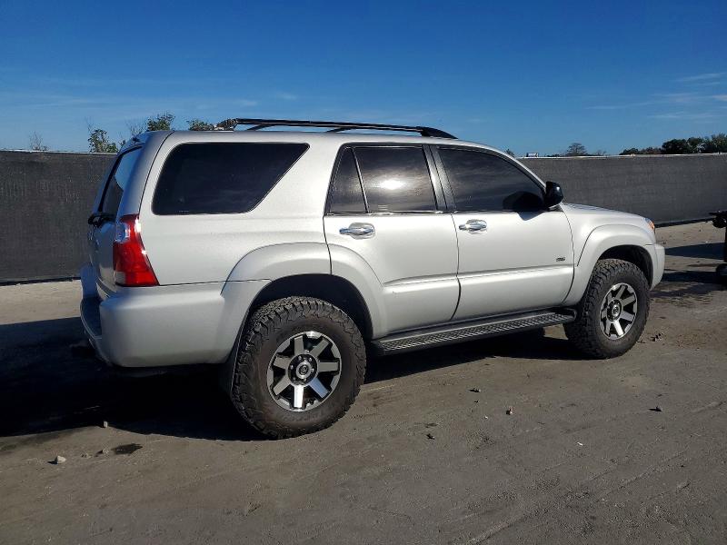 Photo 3 from auction – 2007 TOYOTA 4 RUNNER with VIN JTEZU14R378081058