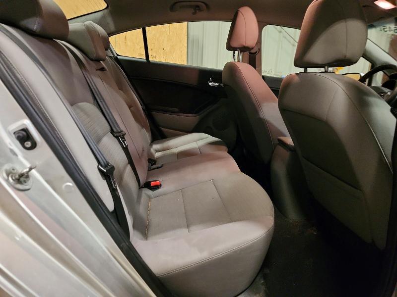 Photo 10 from auction – 2014 KIA FORTE LX with VIN KNAFX4A65E5181040