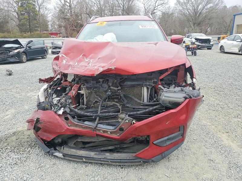 Photo 5 from auction – 2018 NISSAN ROGUE S with VIN 5N1AT2MT2JC729849