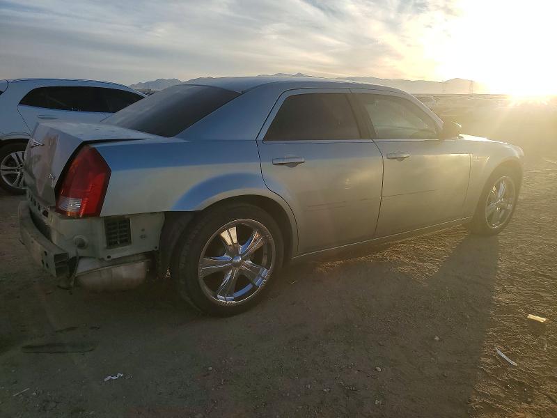 Photo 3 from auction – 2006 CHRYSLER 300 with VIN 2C3KA43R06H376200