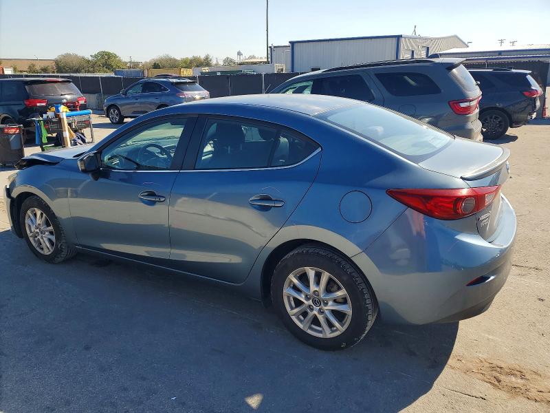 Photo 2 from auction – 2014 MAZDA 3 TOURING with VIN JM1BM1V70E1131357