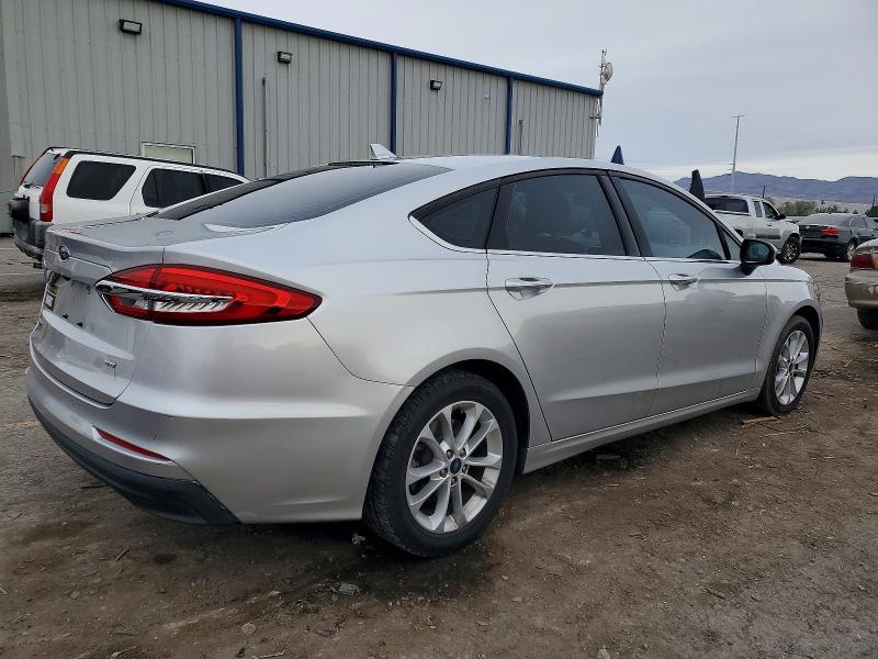 Photo 3 from auction – 2019 FORD FUSION with VIN 3FA6P0H7XKR123501