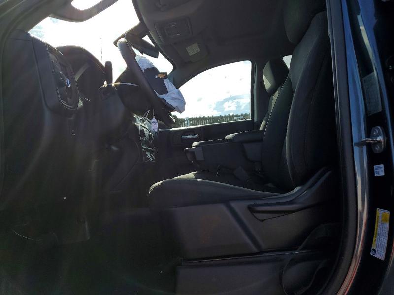 Photo 7 from auction – 2019 CHEVROLET SILVERADO with VIN 1GCRWBEH9KZ257706