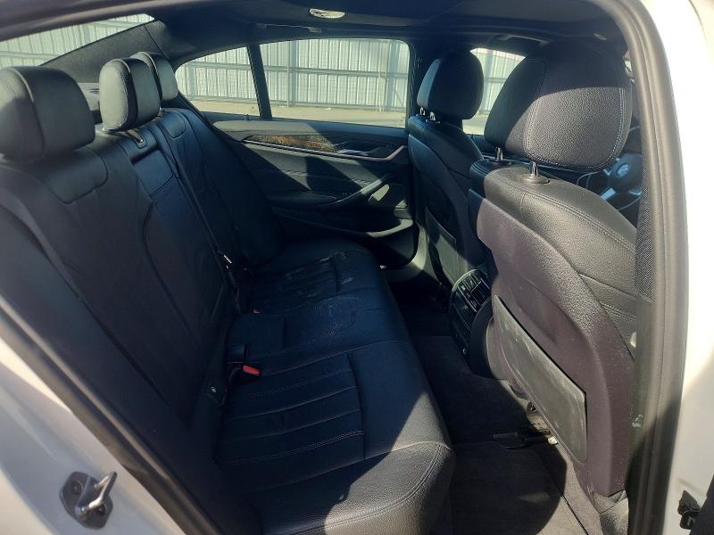 Photo 10 from auction – 2018 BMW 530E with VIN WBAJA9C55JG623262