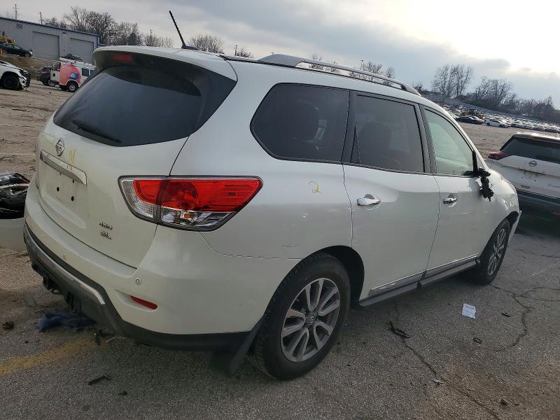 Photo 3 from auction – 2016 NISSAN PATHFINDER with VIN 5N1AR2MM6GC654976