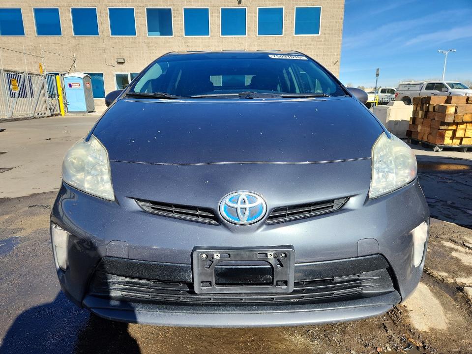 Photo 5 from auction – 2013 TOYOTA PRIUS with VIN JTDKN3DU9D5704098