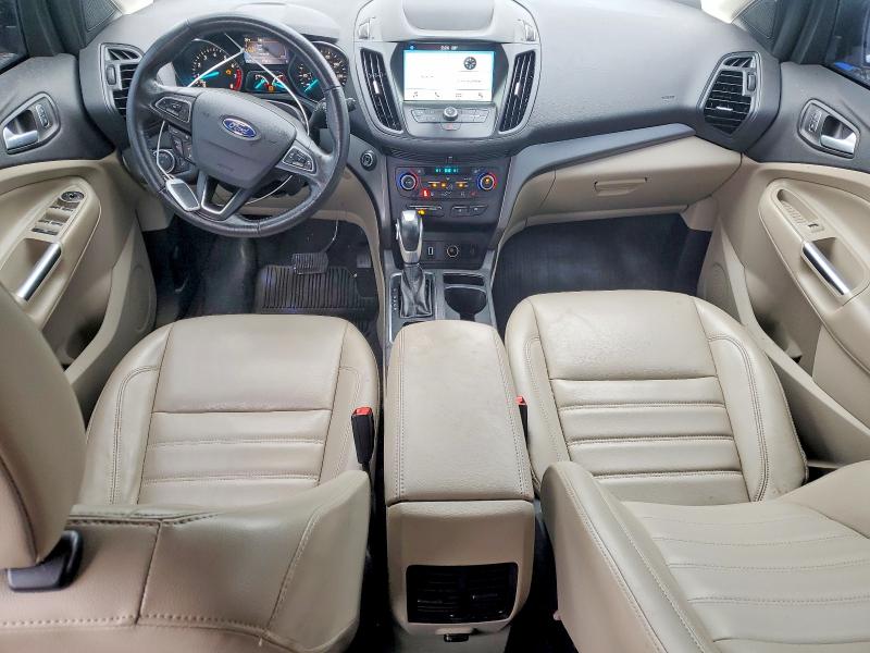 Photo 8 from auction – 2019 FORD ESCAPE SEL with VIN 1FMCU9HD3KUB14689
